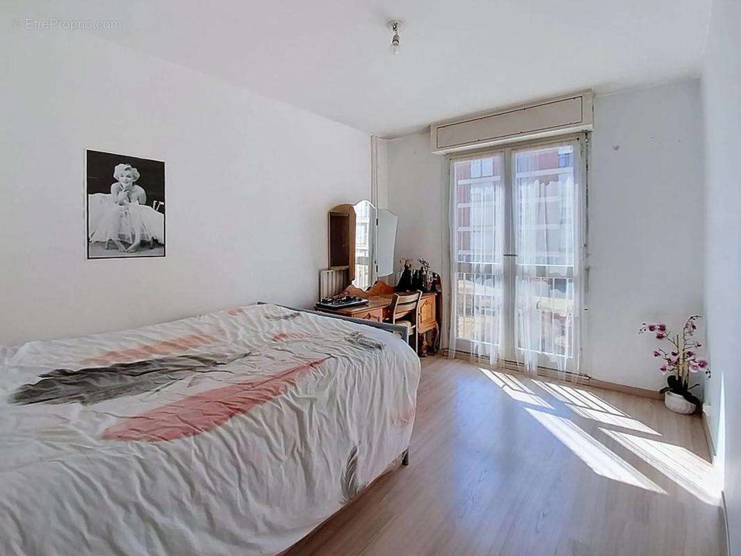 Appartement T4 de 86 m² à Chambéry - photo 8