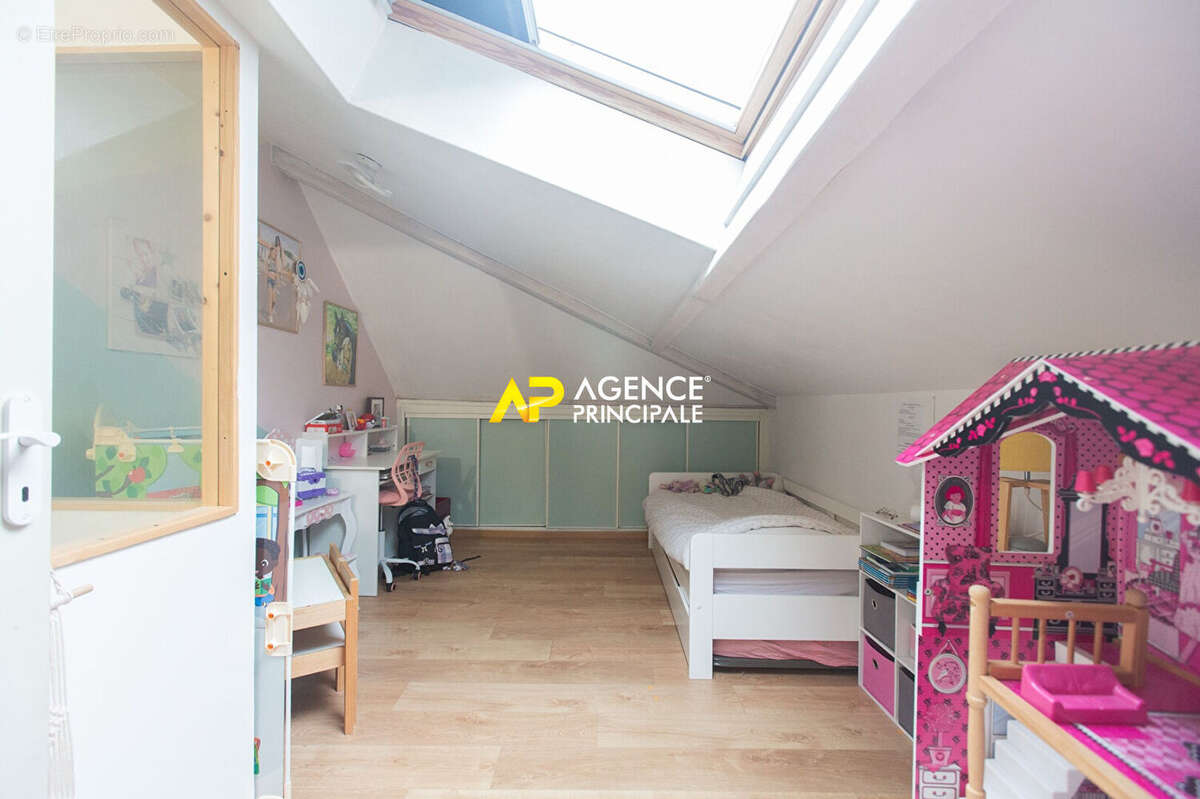 Argenteuil Centre-Ville  - Maison 4 pièces, 3 chambres - photo 12