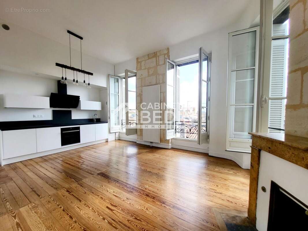 Appartement à BORDEAUX