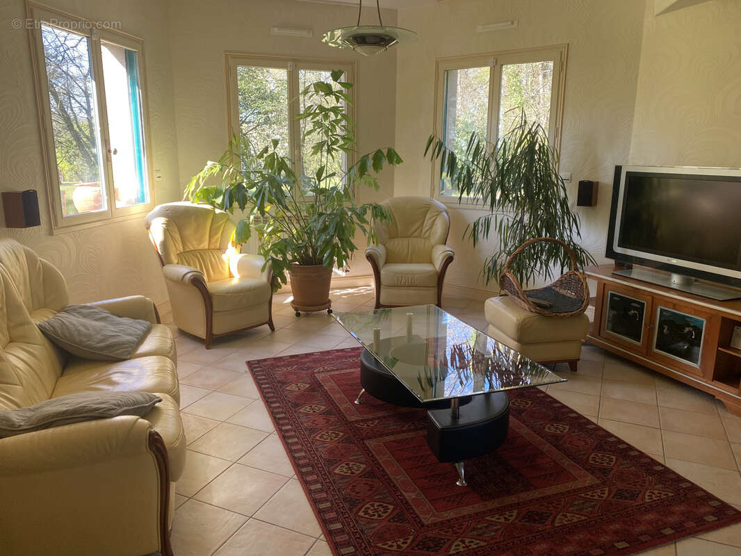 Maison à SAINT-M&#039;HERVE