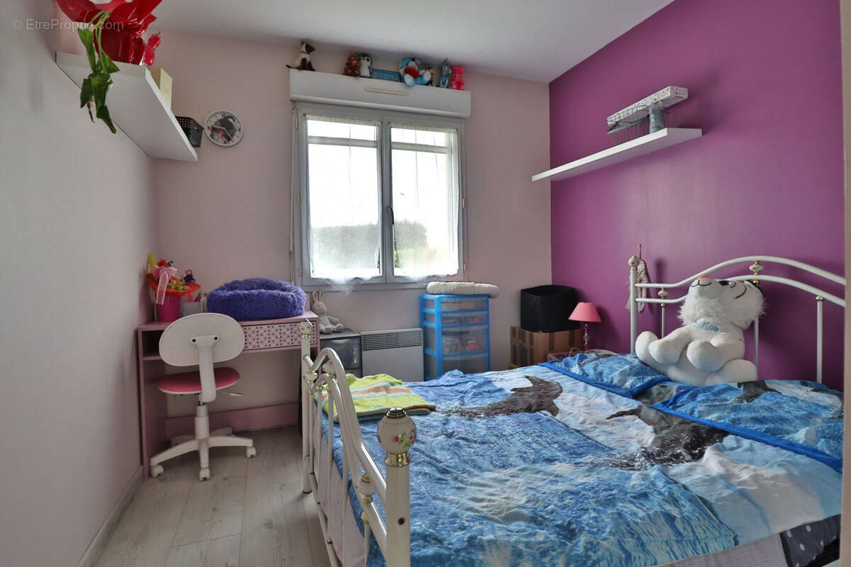 Maison à SAINT-REMY-SOUS-BARBUISE