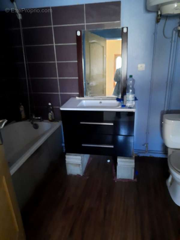 Maison à PUY-GUILLAUME