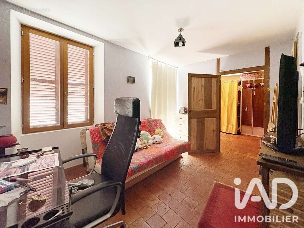 Maison 80 m² à Saint-Fargeau  - photo 8