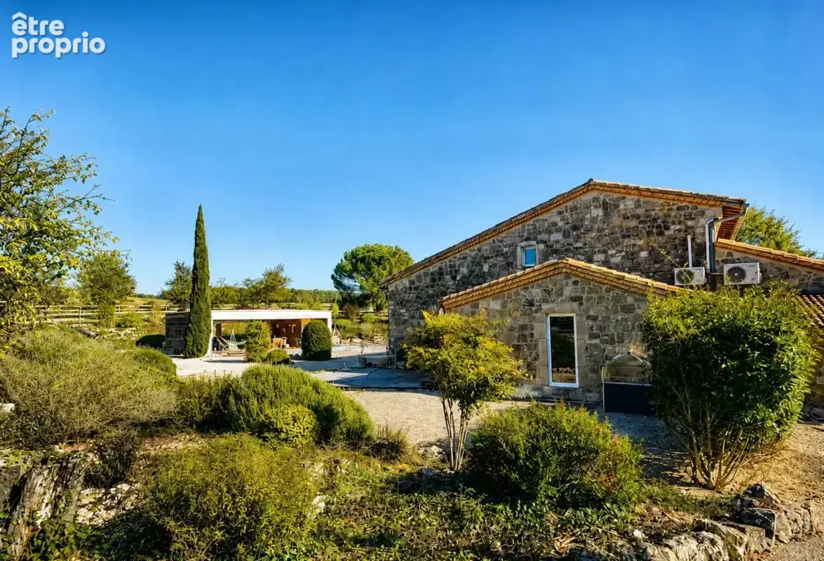 Maison de 8 pièces de 337 m² à La Sauvetat-de-Savères - photo 30