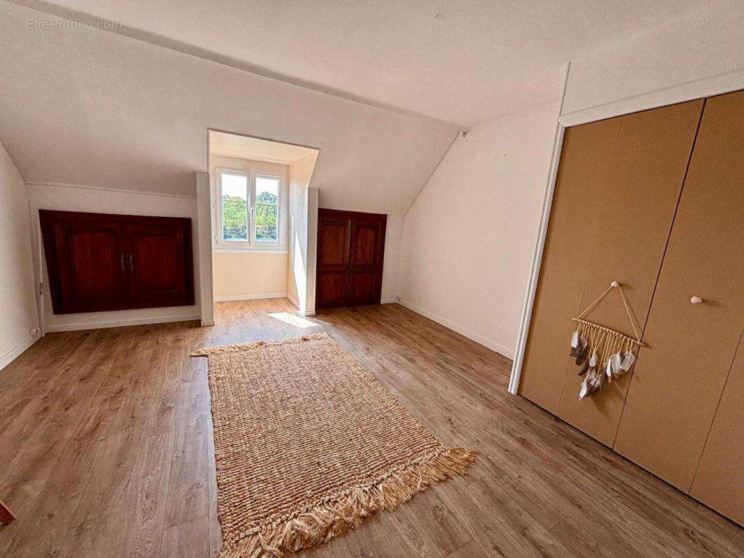 Maison Nevers 7 pièces 295 m2- Magnifique vue - Garage - 6 chambres - photo 7