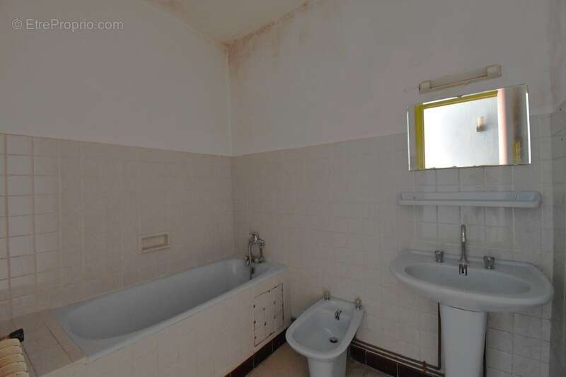 Maison à SAINT-AGREVE