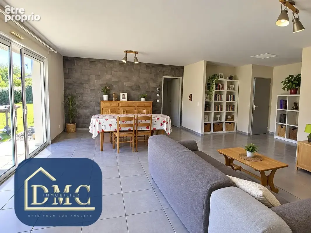 Maison ressente de plain pied avec garage et jardin - photo 2