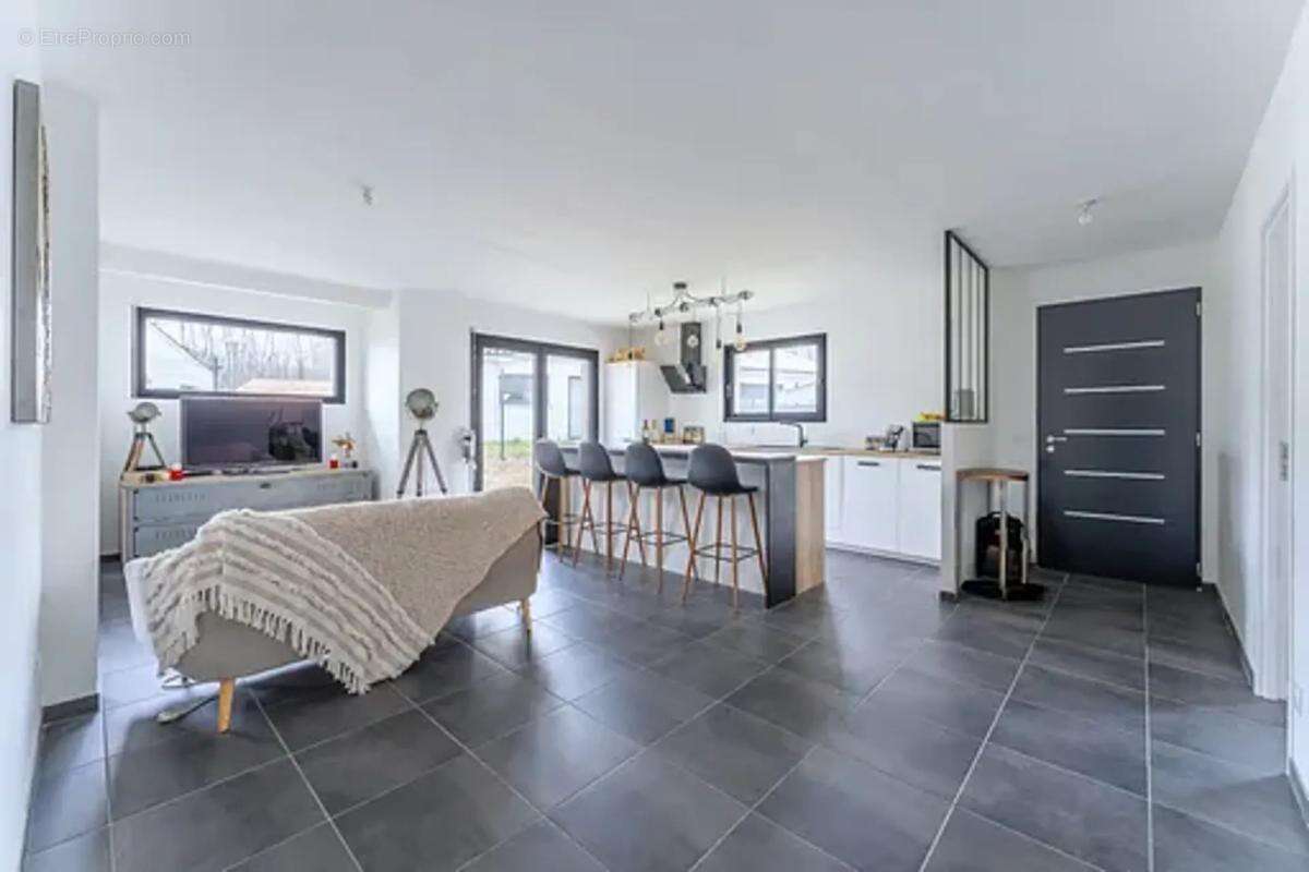 Maison à CASTELNAU-DE-MEDOC