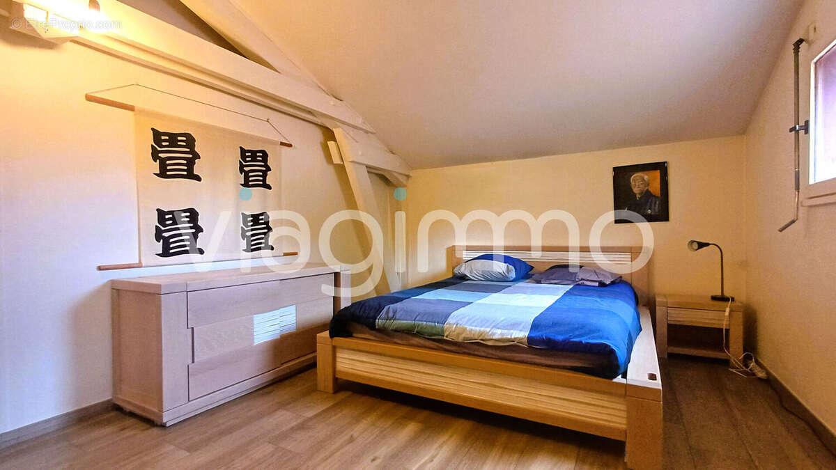 Maison à SAINT-MARTIN-D&#039;HERES