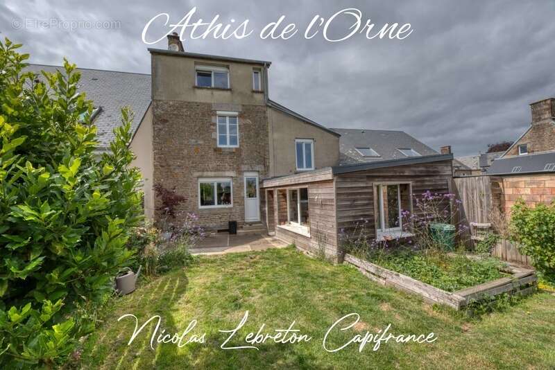 Maison à ATHIS-DE-L'ORNE