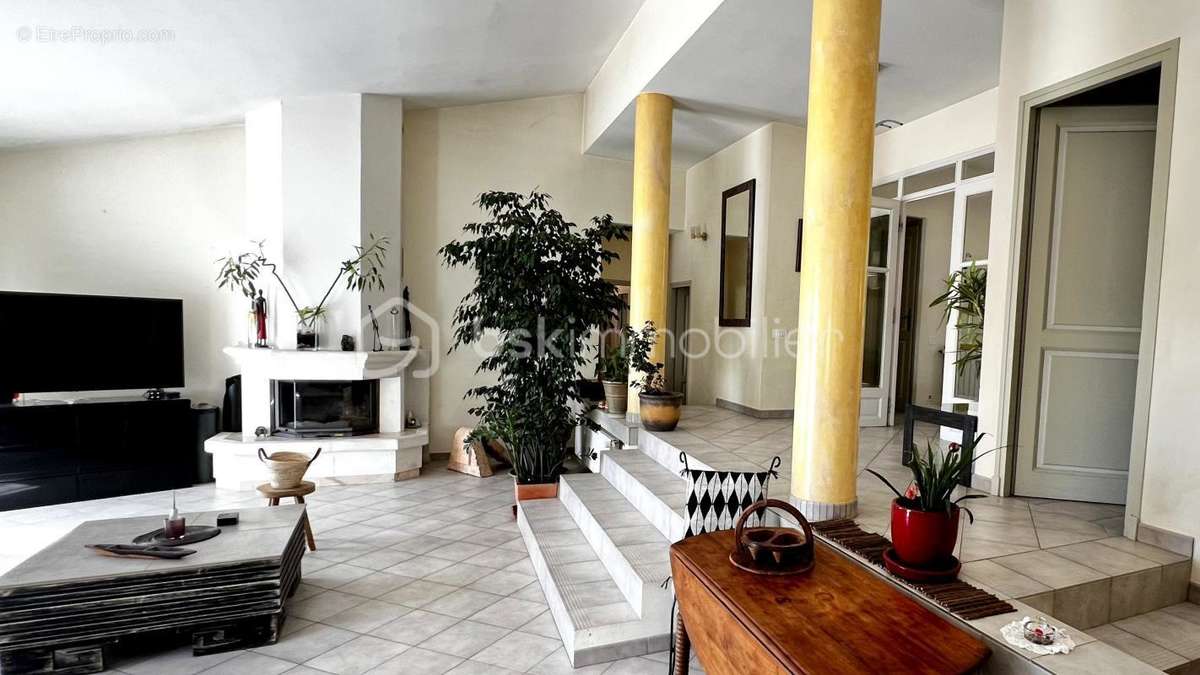 Maison à DRAGUIGNAN