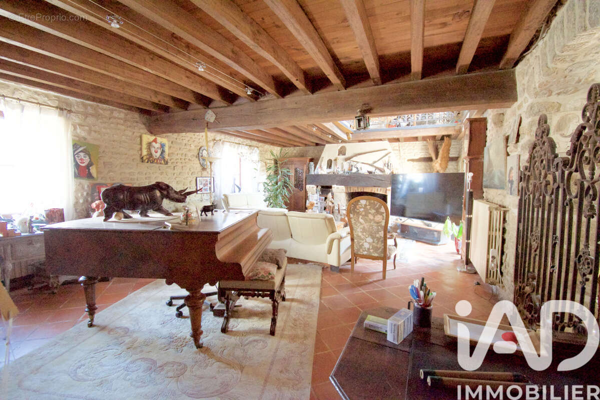 Photo 7 - Maison à SERMAISES