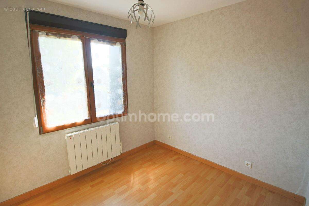 Cousinerie - Maison de 128 m² - 4 chambres - 1 bureau Proche des lacs - photo 12