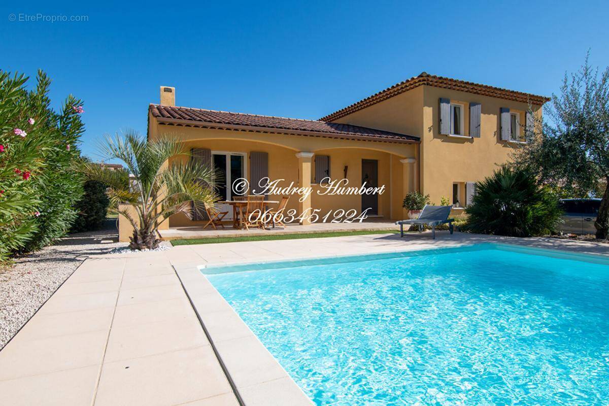 Maison à PIERREVERT