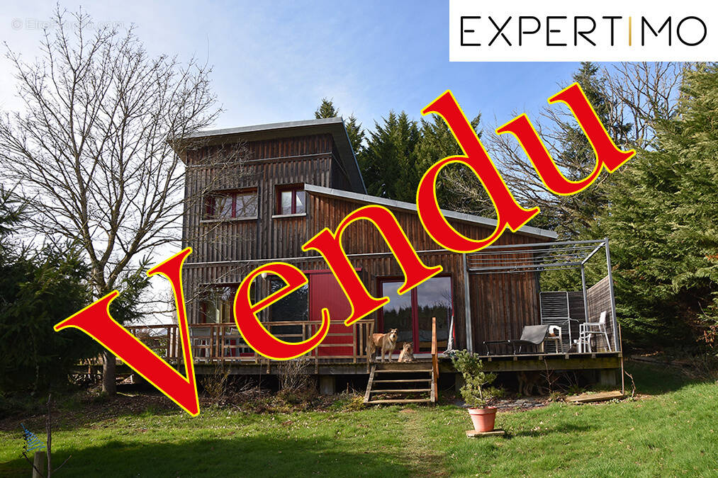 Maison à SAINTE-CHRISTINE