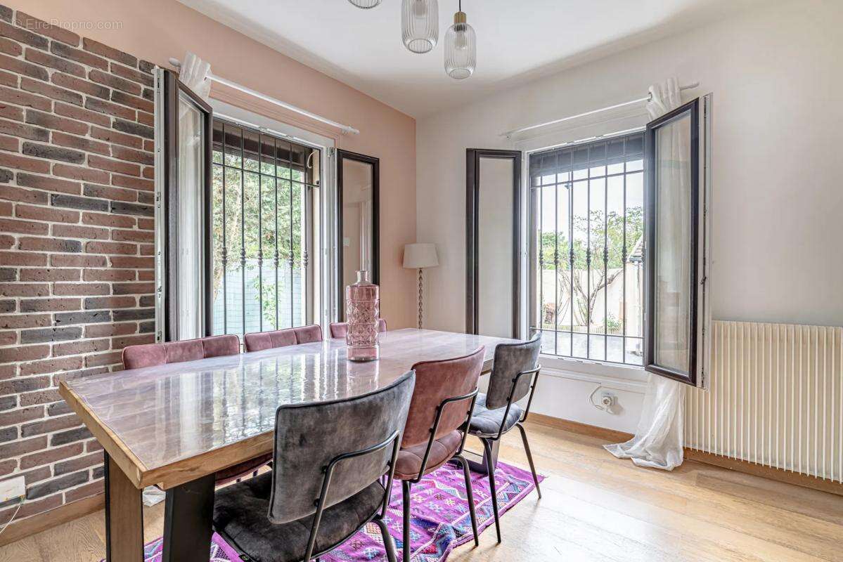 Maison à ROMAINVILLE