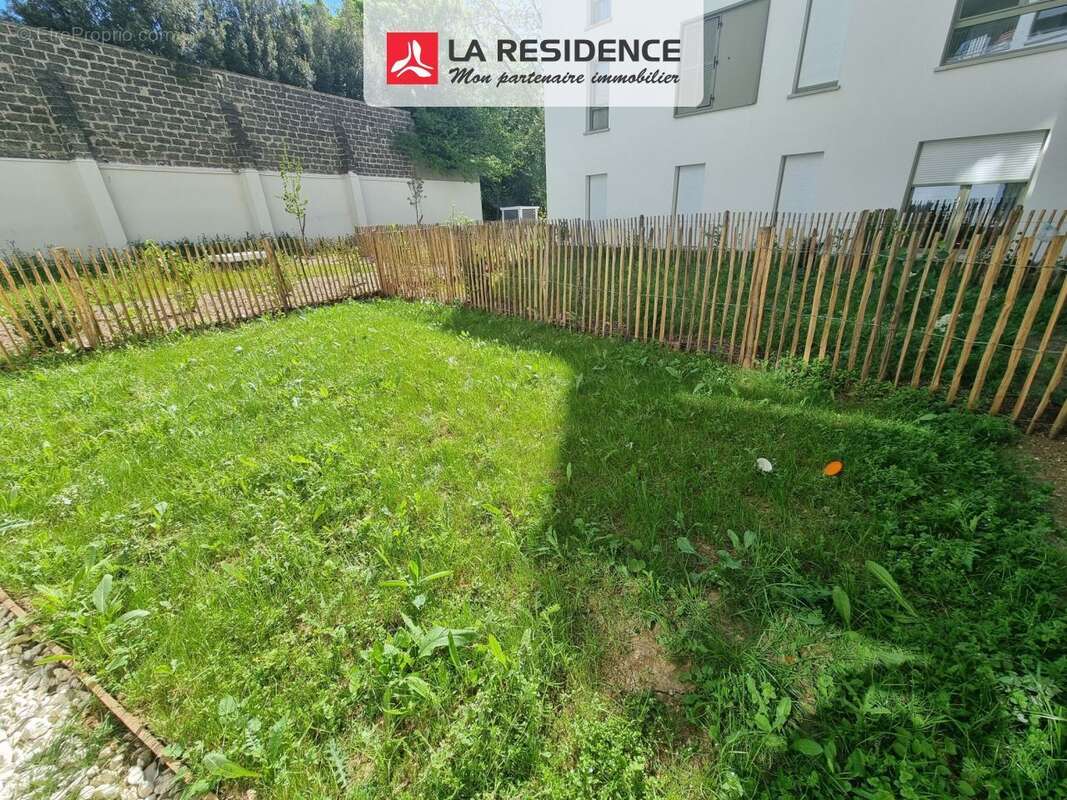 Appartement à STAINS