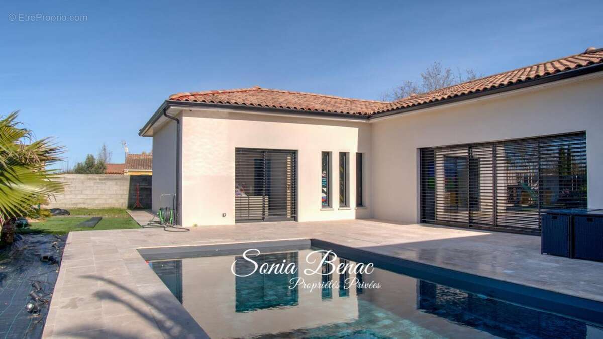 Villa comtemporaine de plain pied - t5 - piscine  - pool house  - double garage - carbonne - photo 6