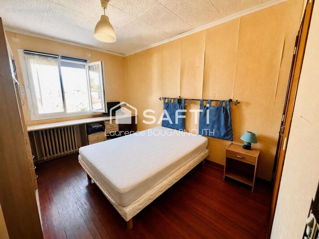 Maison 144 m² à Villeneuve-Les-Avignon  - photo 9