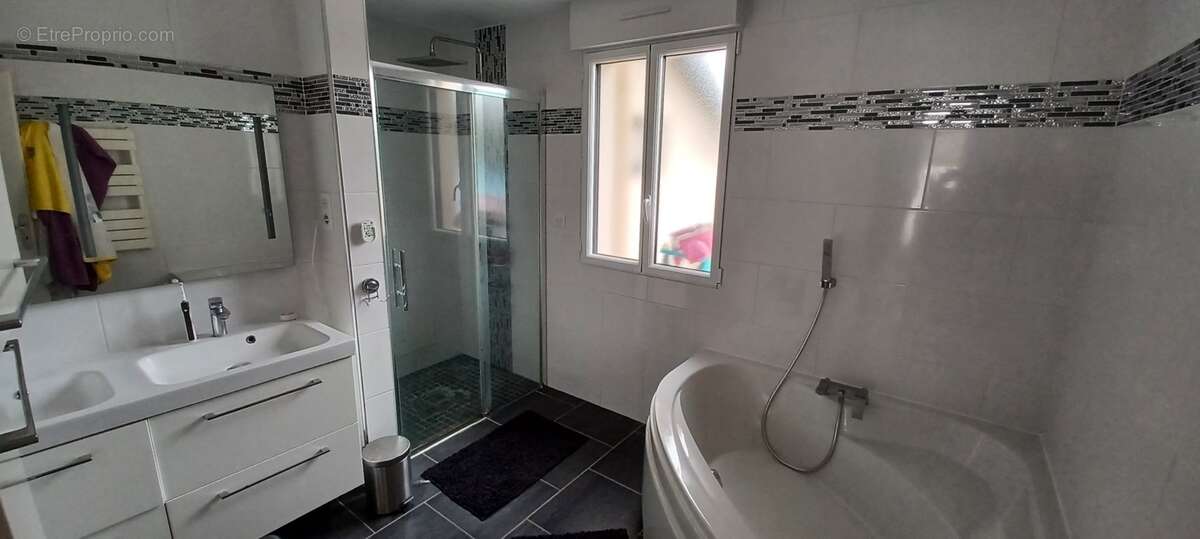 Maison à vendre 6 pièces EPREVILLE (76) - photo 10