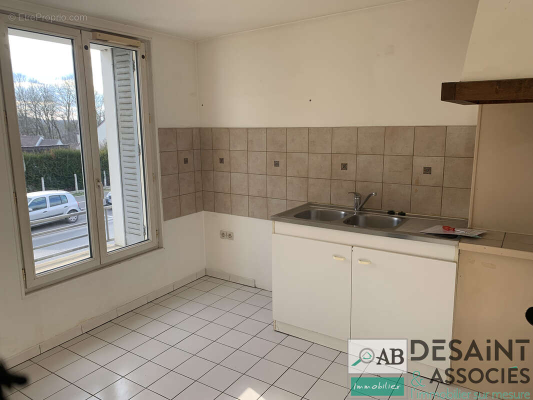 Appartement à MOUROUX