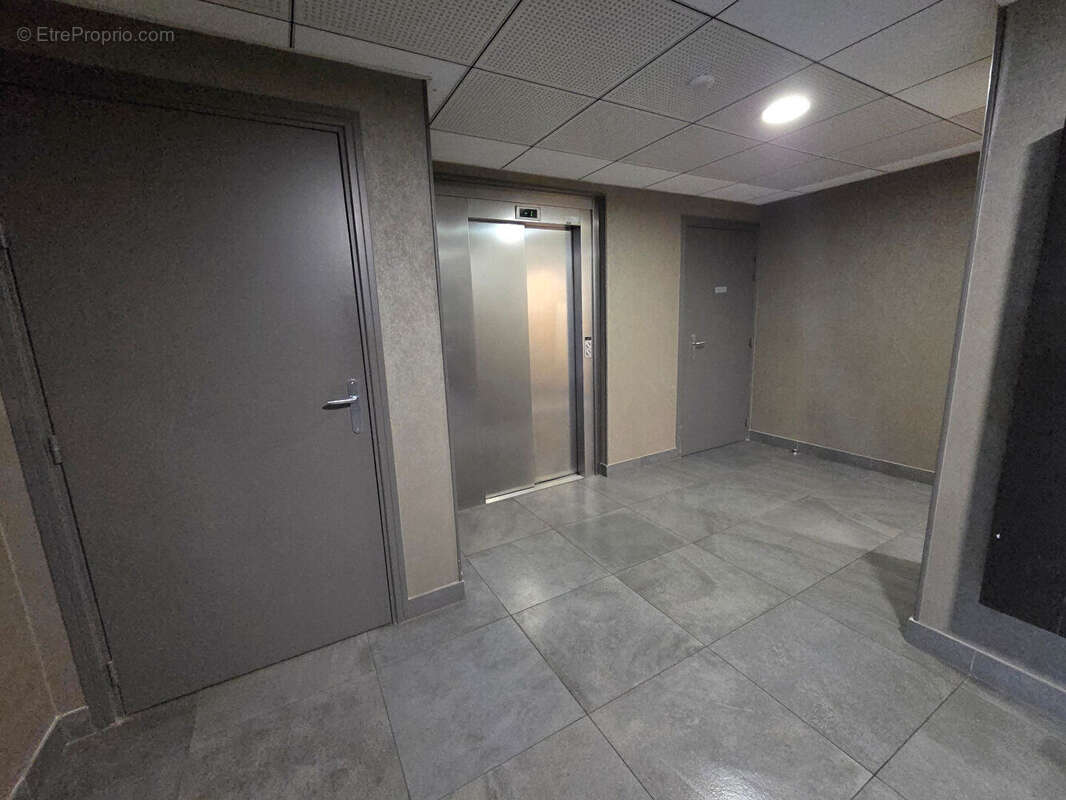 Appartement à SAINT-APOLLINAIRE