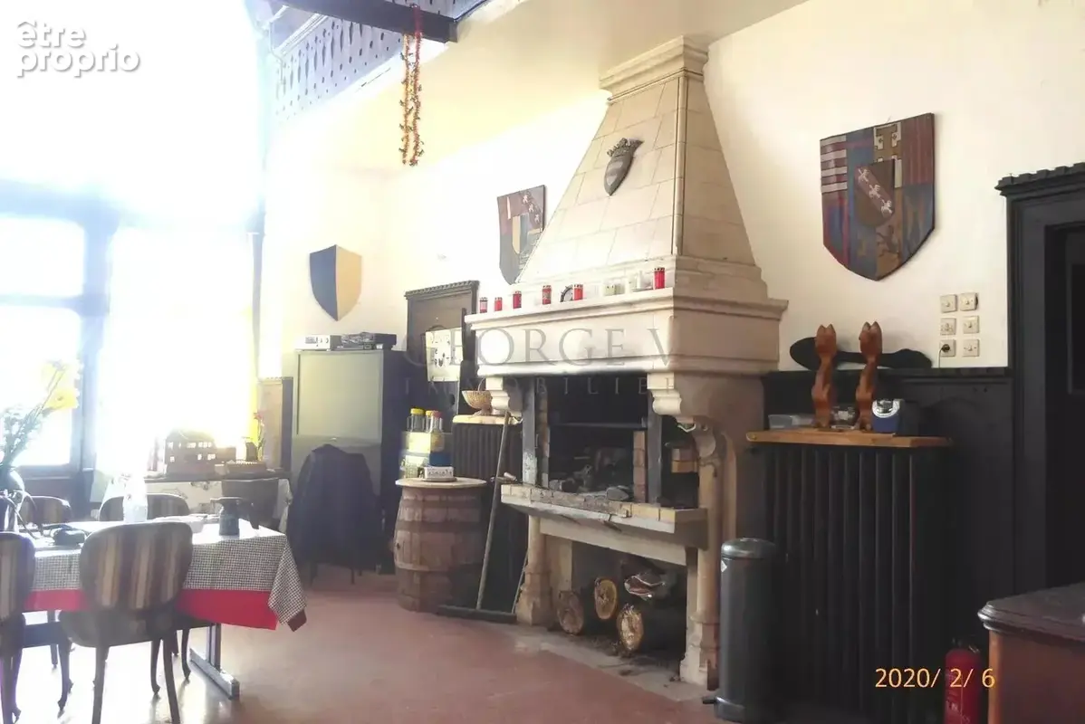 Chateau historique en nid d'aigle - photo 19