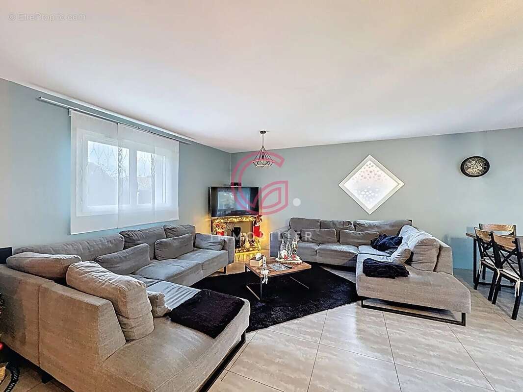 Maison à PARENTIS-EN-BORN