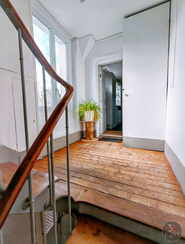 Appartement à FONTENAY-SOUS-BOIS
