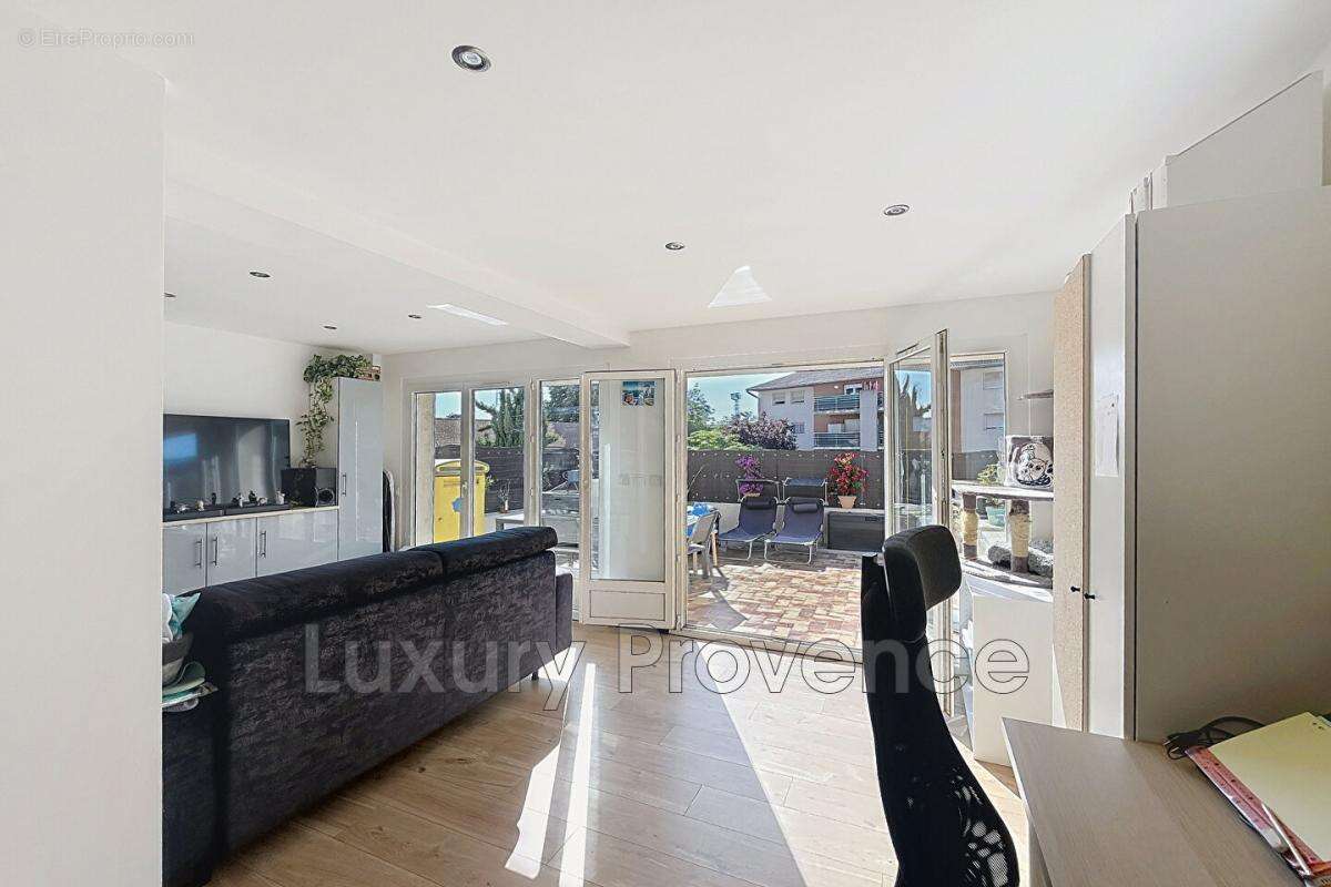 Appartement à GARDANNE