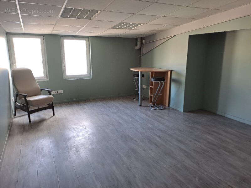 Commerce à QUETIGNY