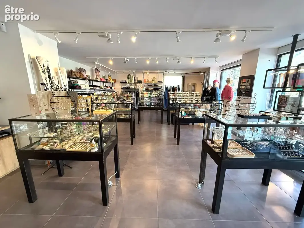 Commerce 60 m² à vendre à Saint-Ismier (38330) - photo 4
