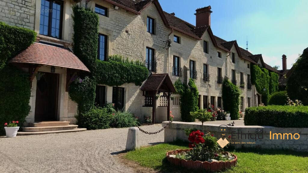 Autre à TROYES