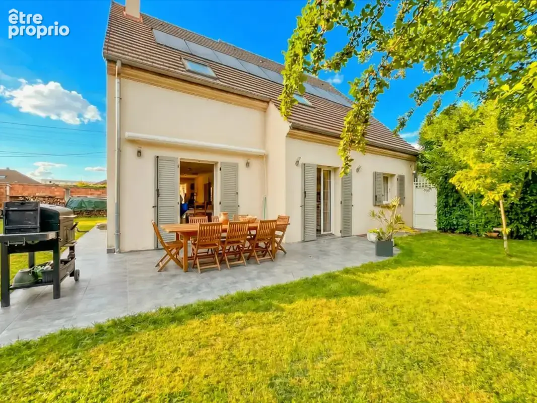 Maison de 6 pièces de 158 m² à Lagny-sur-Marne - photo 15