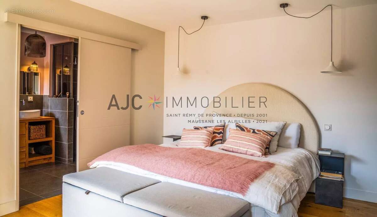 Maison à SAINT-REMY-DE-PROVENCE