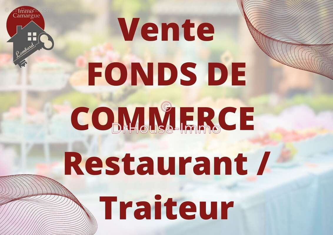 Commerce 45 m² à Aigues-Mortes  - photo 2