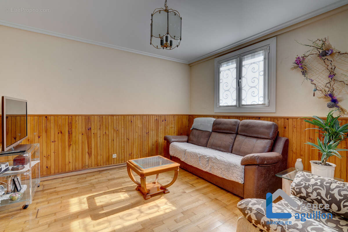 Hendaye  belle maison  de 151 m2 avec fort potentiel - photo 4