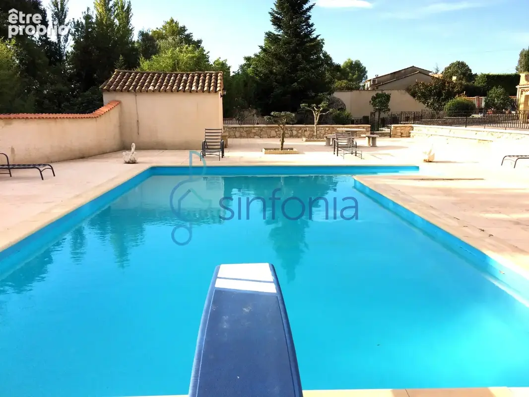 En vente à 6 km d'uzès  propriété familiale de 250 m2 avec piscine et deux espaces de vie indépendants - photo 24