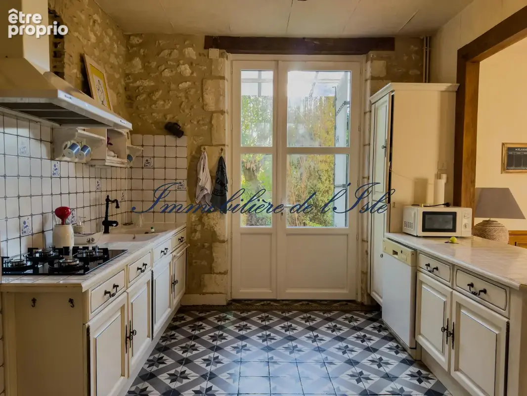 Élégante maison bourgeoise avec gite et piscine - photo 7