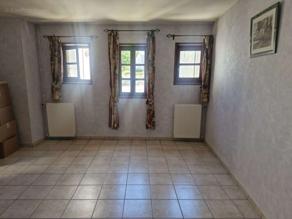 67 m² à Saint-Laurent-Sur-Gorre  - photo 4