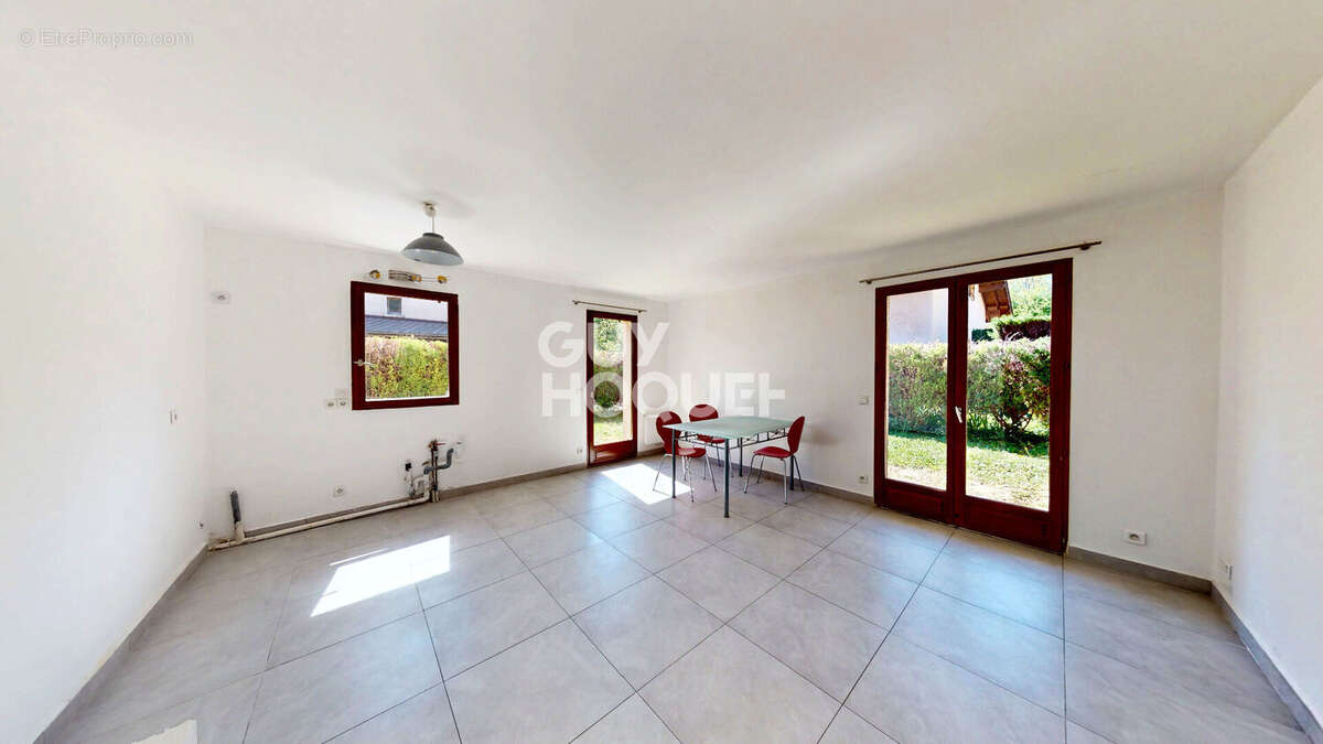 Appartement à FAVERGES