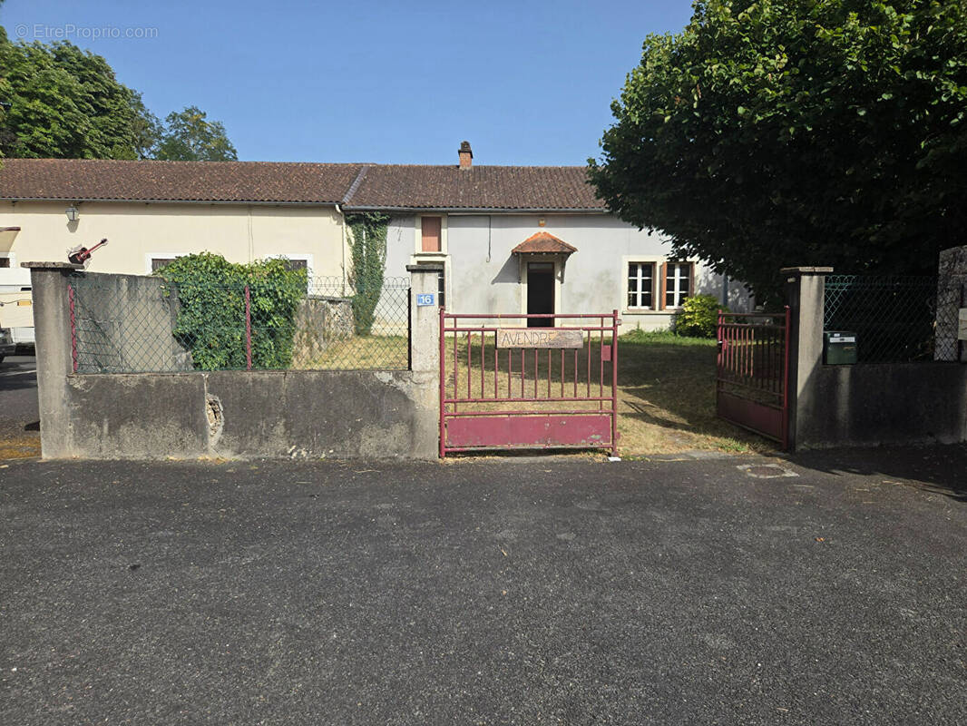 Maison à RAZAC-SUR-L'ISLE