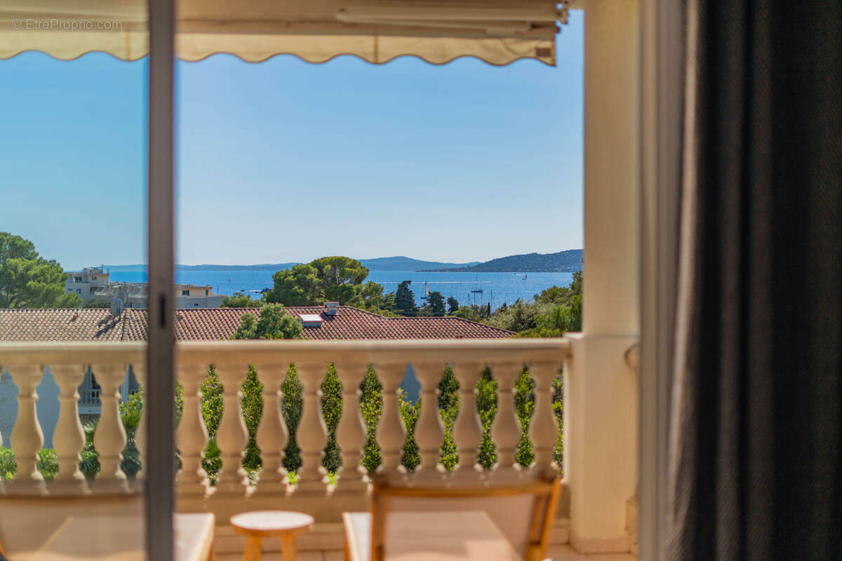 Appartement à SAINT-RAPHAEL