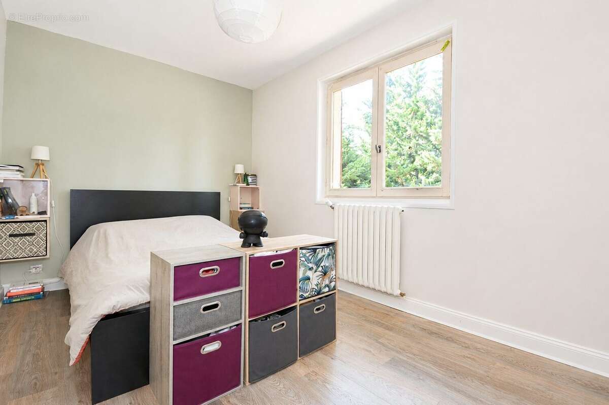Maison 130 m² à Saint-Bonnet-Pres-Riom  - photo 6