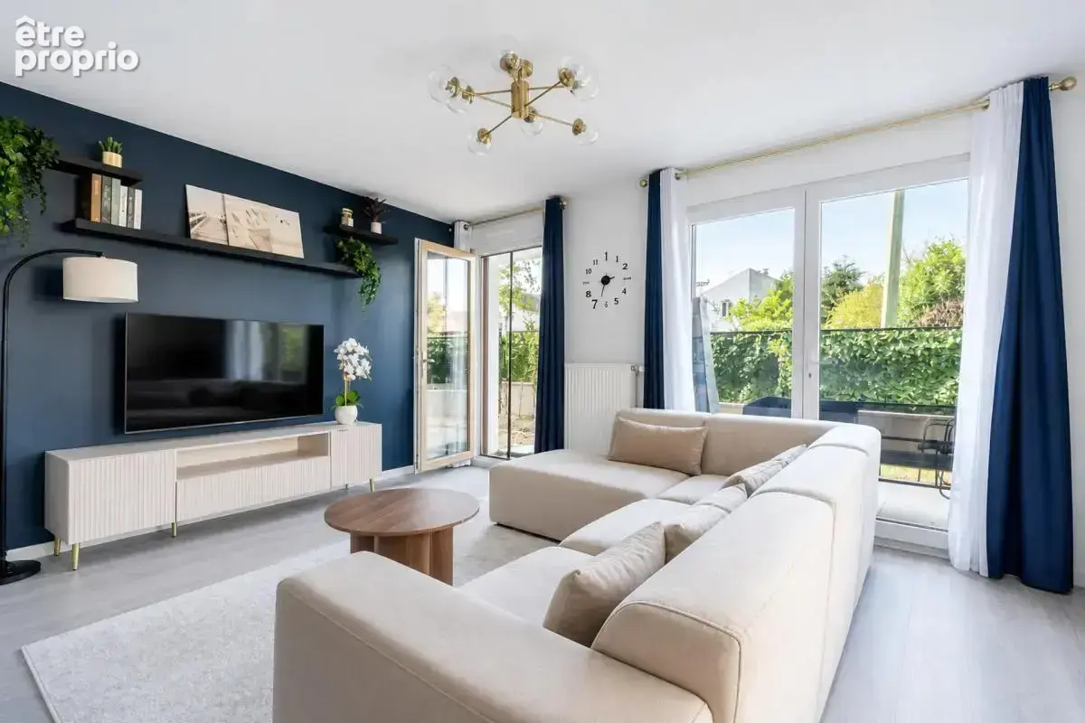 Appartement de 4 pièces de 80 m² à Bondy - photo 4
