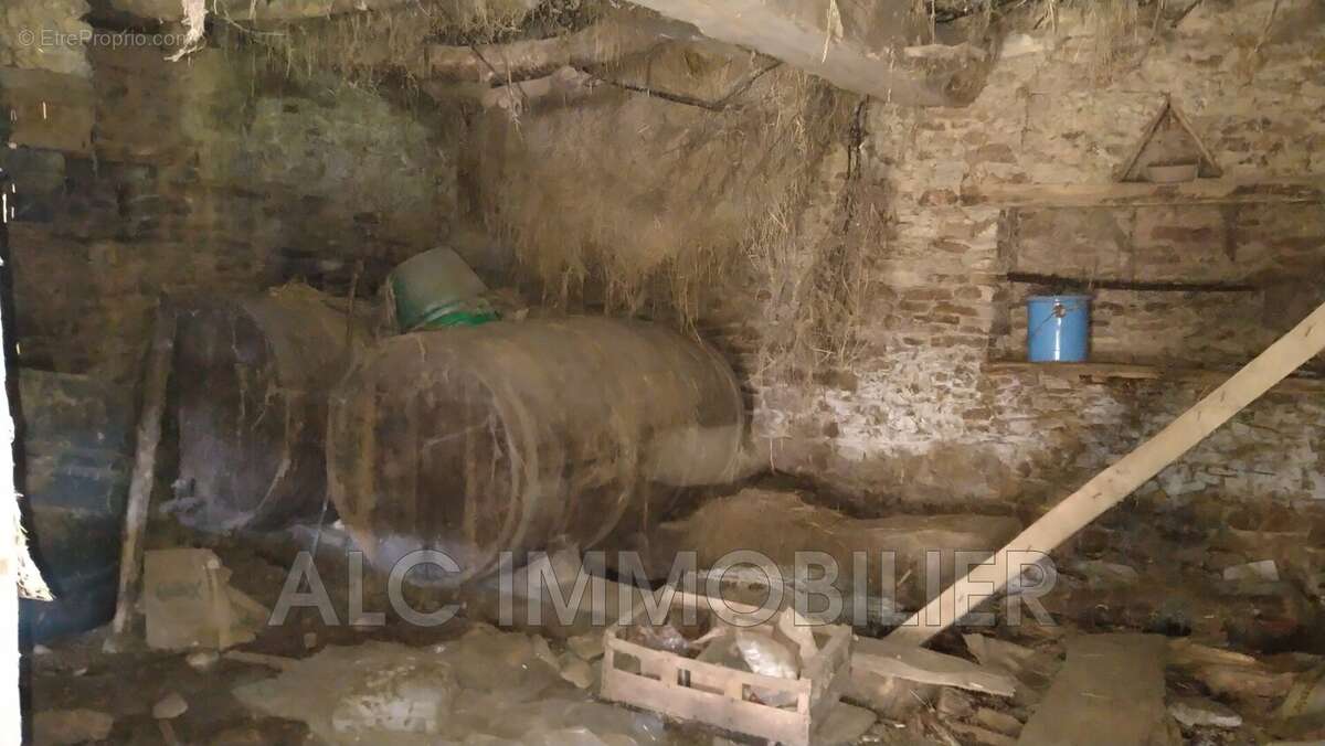 Maison à SAINT-PIERRE-DES-NIDS