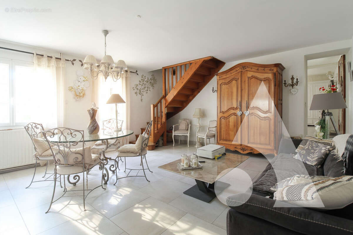 Maison Secteur ESTREES 5 pièce(s) 126 m2 - photo 8