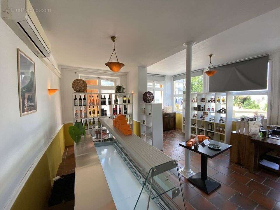 Commerce à CAZAUBON