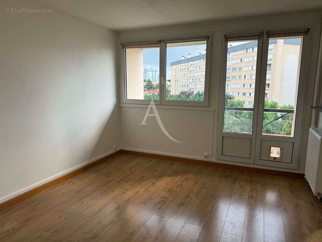 Appartement à CHATILLON