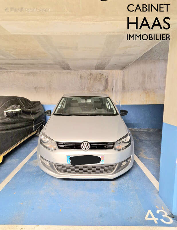 parking - Appartement à TORCY